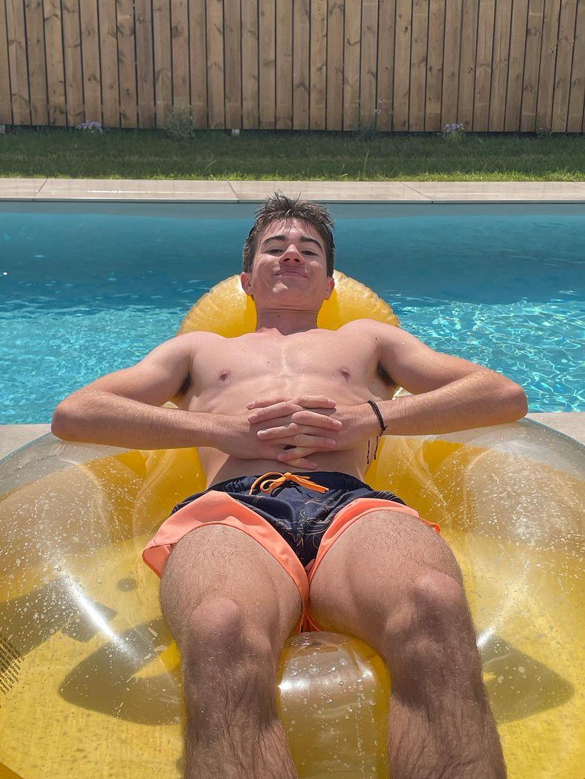 Mbemba - Libramont-Chevigny - Luxembourg | Annonce Rencontre