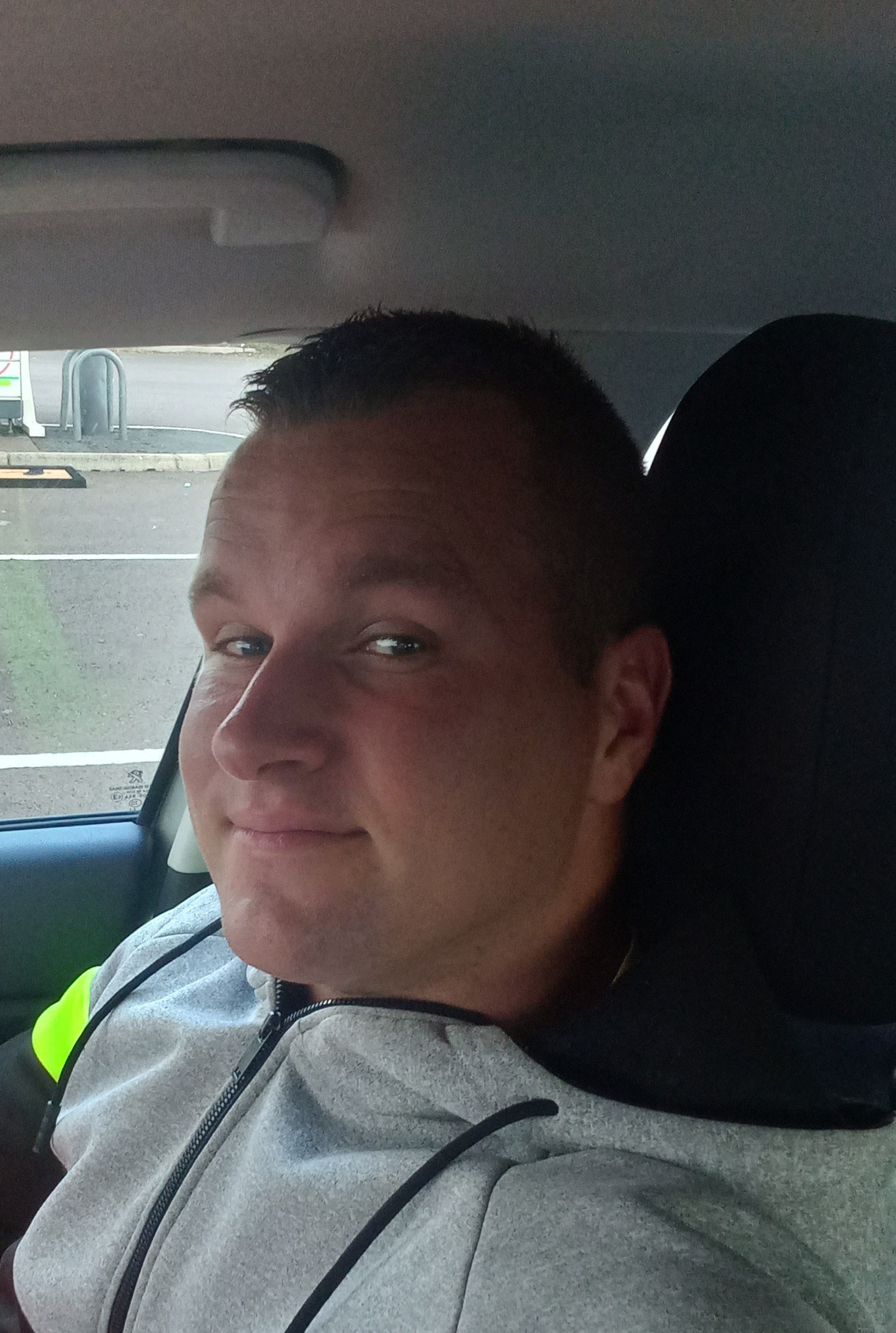 El-hadj - Oudenburg - Flandre occidentale | Annonce Rencontre